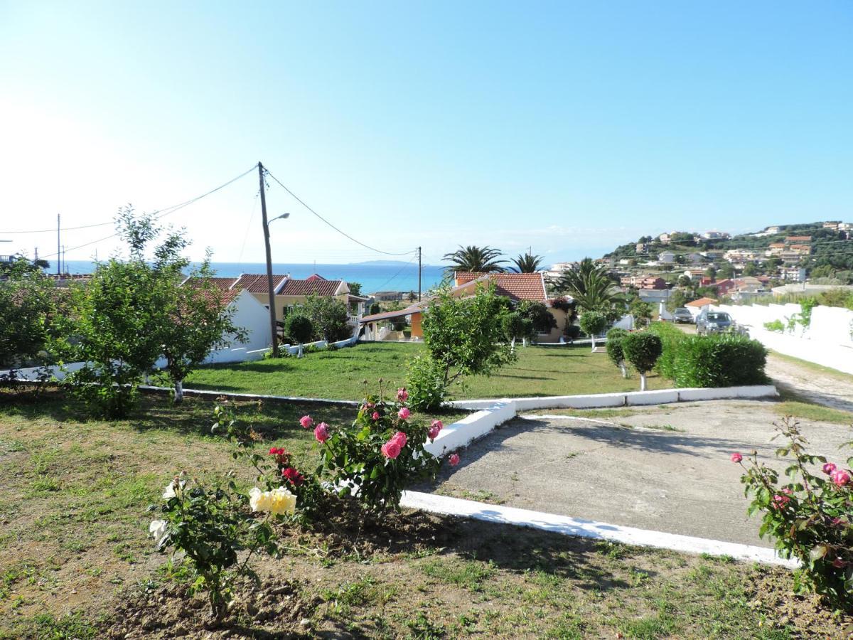Apartments Peli-Maria Агиос Стефанос Экстерьер фото